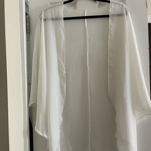 White chiffon batwing sleeve kimono